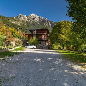  Gasthuis D'hotes Les Mures Du Mercantour Frankrijk
